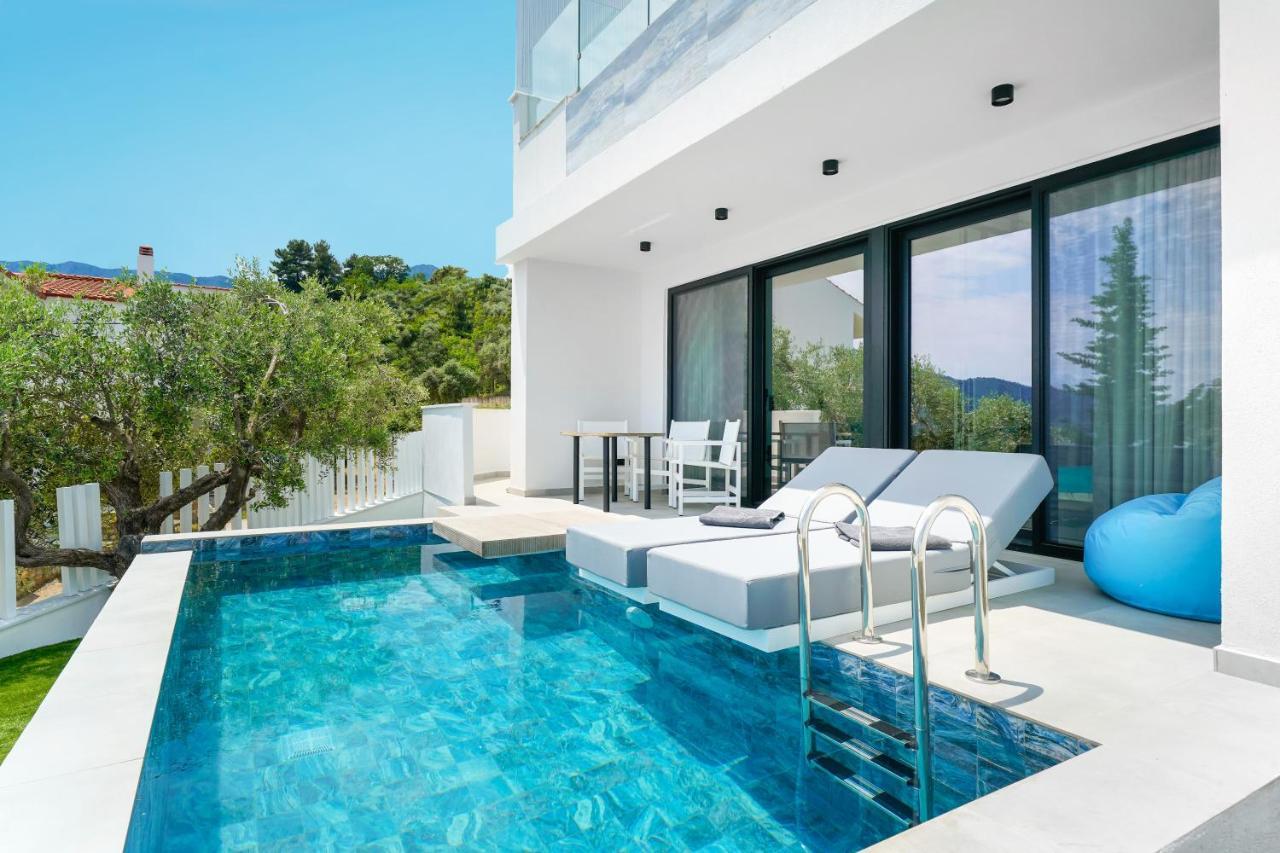 Mythodea Prive Luxury Suites Chrisi Ammoudia Exteriör bild