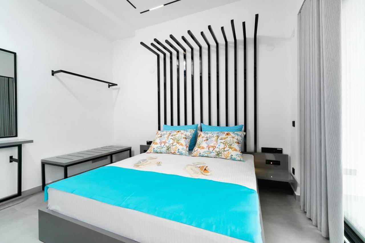 Mythodea Prive Luxury Suites Chrisi Ammoudia Exteriör bild