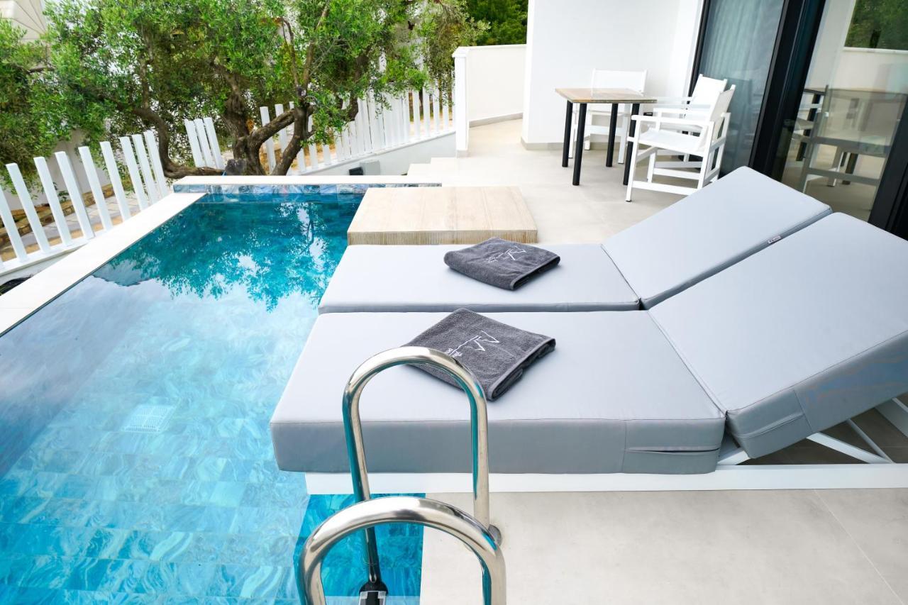 Mythodea Prive Luxury Suites Chrisi Ammoudia Exteriör bild