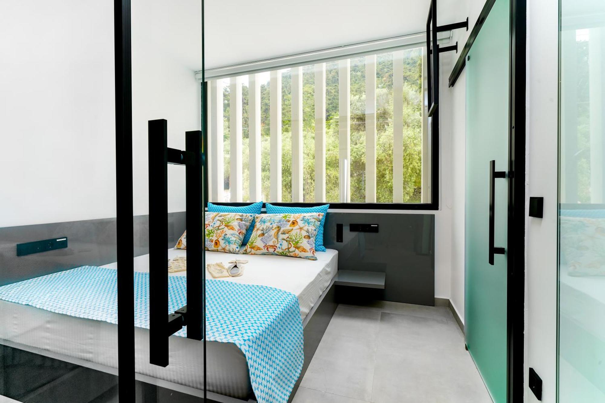 Mythodea Prive Luxury Suites Chrisi Ammoudia Exteriör bild