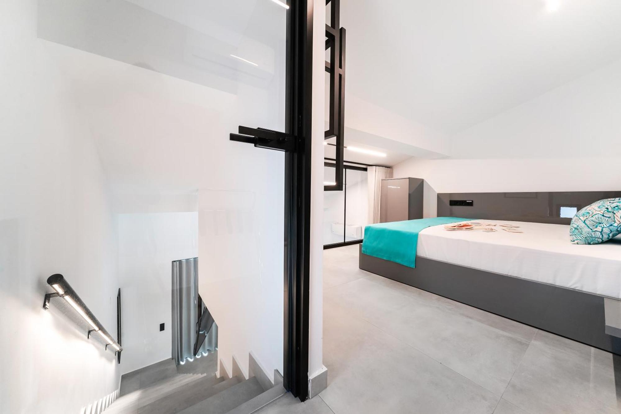 Mythodea Prive Luxury Suites Chrisi Ammoudia Exteriör bild
